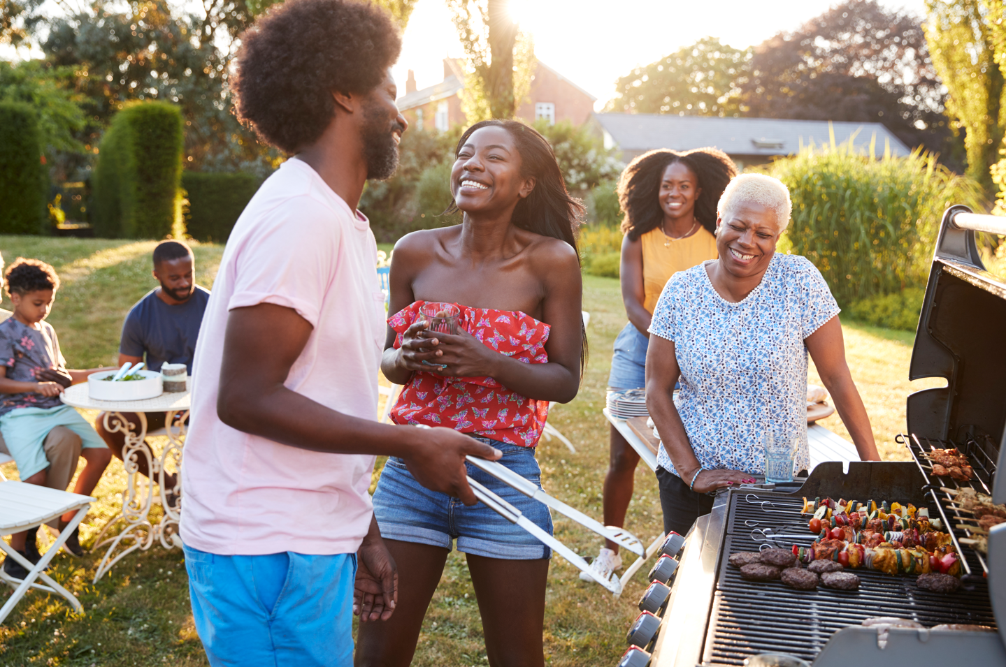 Ten tips to help you get through the summer on a budget!